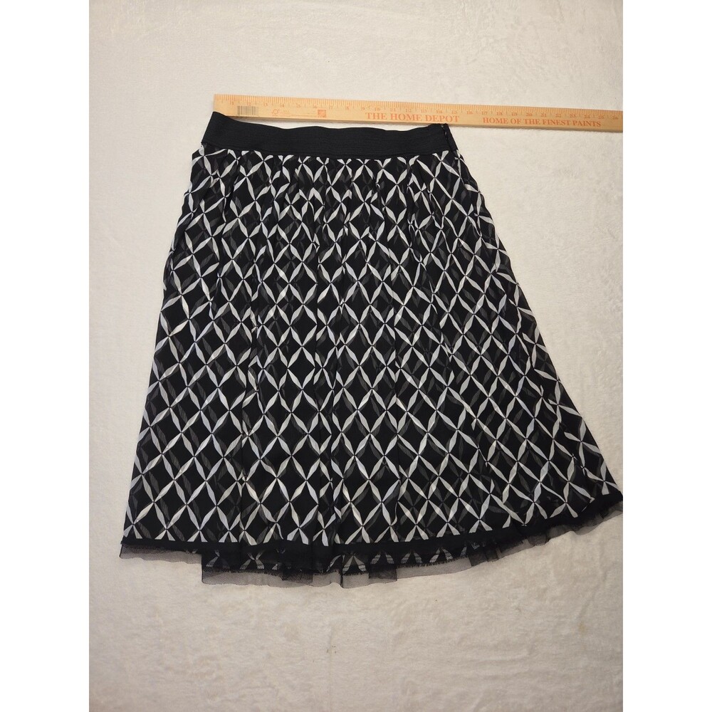 White House Black Market Skirt